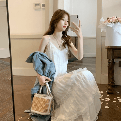 Elegant Layered Lace Slingy Maxi Dress - JoyDion